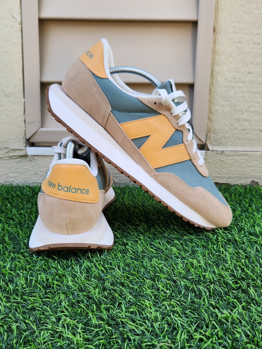 NEW BALANCE 237 V1 GREEN ORANGE RUNNING SHOES Men's SIZE 10